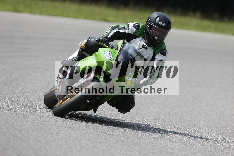 /24 08.06.2025 TZ Motorsport ADR/Gruppe gruen/88